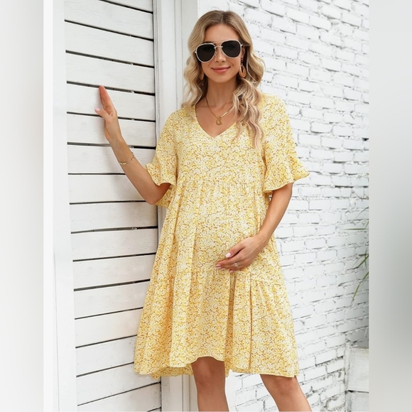 🏆Host Pick! NWT Fashion Womens Medium yellow floral flowy maternity dress - Picture 1 of 9